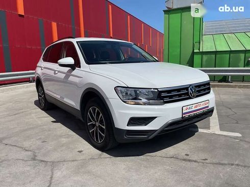 Volkswagen Tiguan 2018 - фото 3