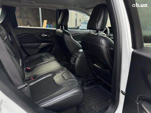 Jeep Cherokee 2018 белый - фото 44