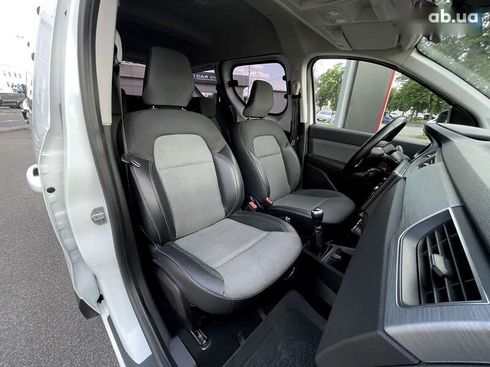 Renault Express 2021 - фото 13