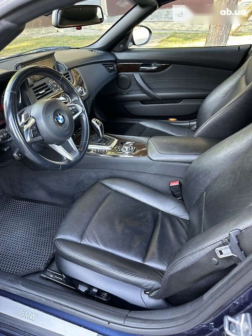 BMW Z4 2009 - фото 14