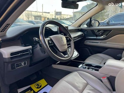 Lincoln Corsair 2020 - фото 11