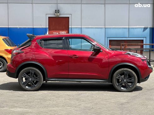 Nissan Juke 2017 красный - фото 23