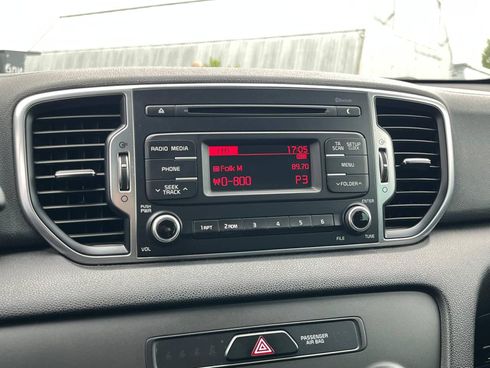 Kia Sportage 2016 белый - фото 38
