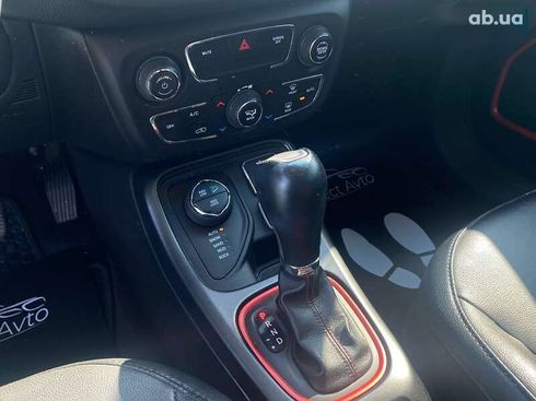 Jeep Compass 2019 - фото 18