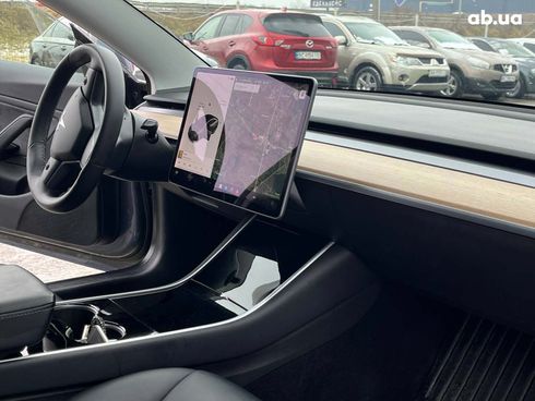 Tesla Model 3 2019 серый - фото 24