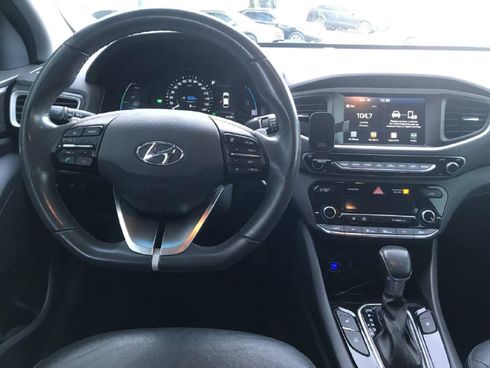 Hyundai Ioniq 2018 серый - фото 18