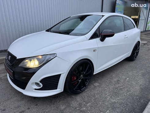 SEAT Ibiza 2010 - фото 2