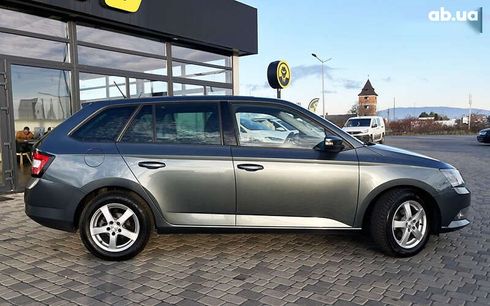 Skoda Fabia 2017 - фото 9