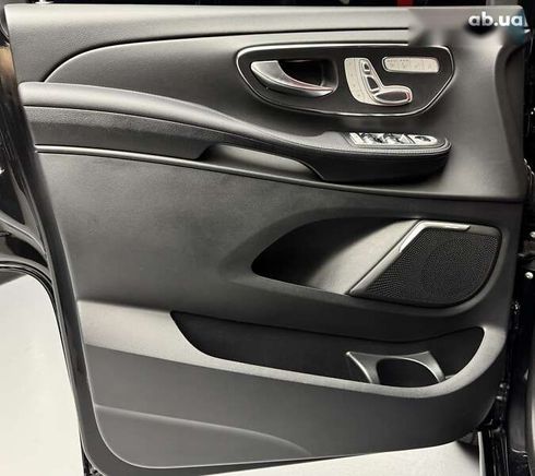 Mercedes-Benz V-Класс 2022 - фото 29