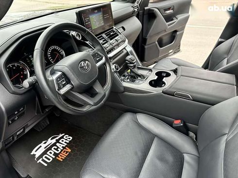Toyota Land Cruiser 2021 - фото 22