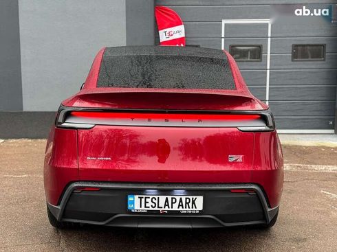 Tesla Model Y 2025 - фото 9