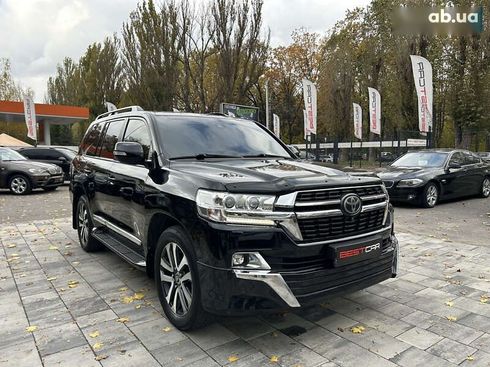 Toyota Land Cruiser 2016 - фото 9