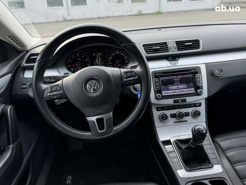 Volkswagen Passat CC 2012 белый - фото 15