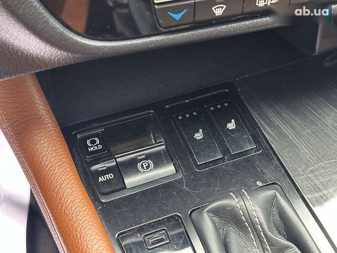Lexus RX 2018 - фото 28