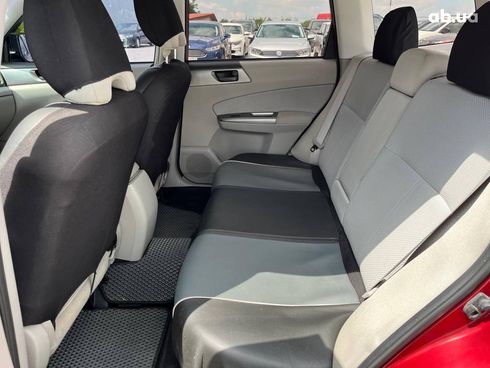 Subaru Forester 2012 красный - фото 40