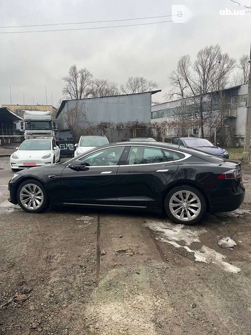 Tesla Model S 2017 - фото 3