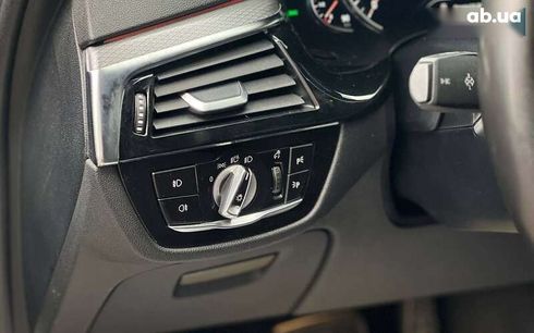 BMW 5 серия 2018 - фото 13