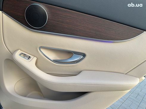 Mercedes-Benz GLC-Класс 2021 белый - фото 37