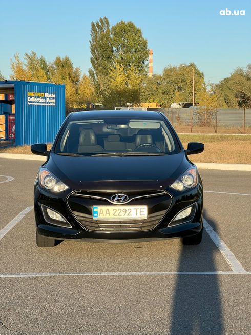 Hyundai i30 2013 черный - фото 3