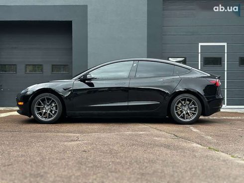 Tesla Model 3 2021 - фото 6