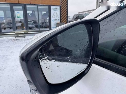 Mazda 3 2022 - фото 7