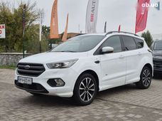 Продажа б/у Ford Kuga 2017 года в Бердичеве - купить на Автобазаре