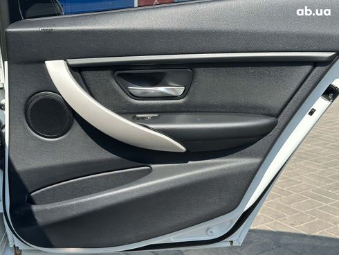 BMW 3 серия 2014 белый - фото 18