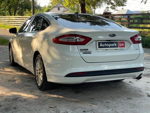 Ford Fusion 2015 белый - фото 12