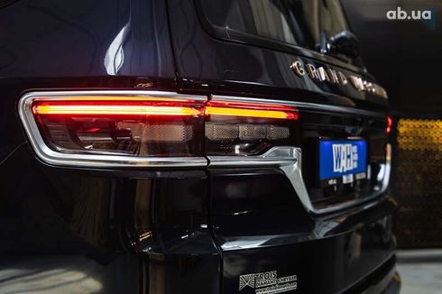 Jeep Grand Wagoneer 2022 - фото 15
