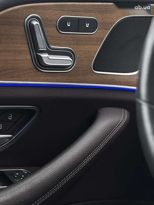 Mercedes-Benz GLE-Class 2019 - фото 6