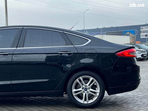 Ford Fusion 2018 черный - фото 4