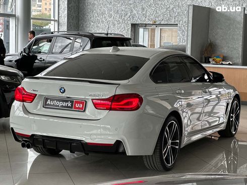 BMW 4 серия 2018 белый - фото 6