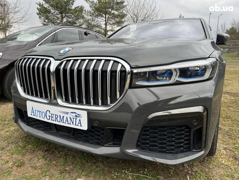 BMW 7 серия 2021 - фото 2