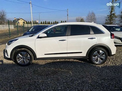 Kia Niro 2019 - фото 19