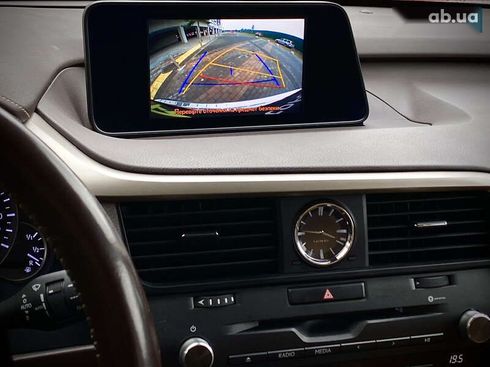 Lexus RX 2018 - фото 25