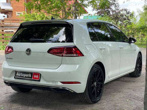 Volkswagen e-Golf 2017 белый - фото 13