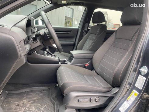 Honda CR-V 2023 серый - фото 22