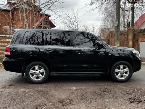 Toyota Land Cruiser 2010 черный - фото 6