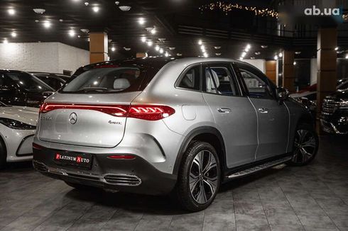 Mercedes-Benz EQE-Класс 2023 - фото 12