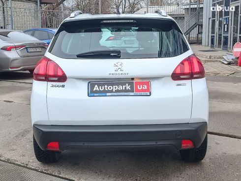 Peugeot 2008 2017 белый - фото 29