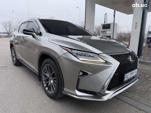 Lexus RX 2017 - фото 21