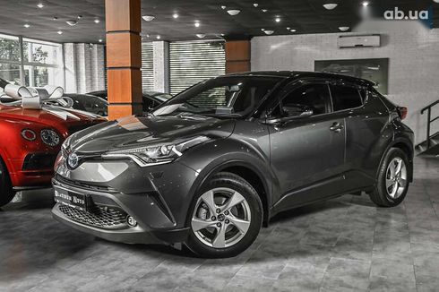 Toyota C-HR 2018 - фото 30