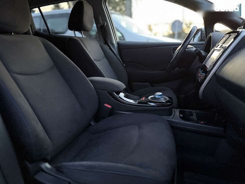 Nissan Leaf 2015 - фото 13