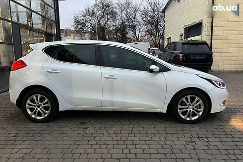 Kia Cee'd 2013 - фото 8