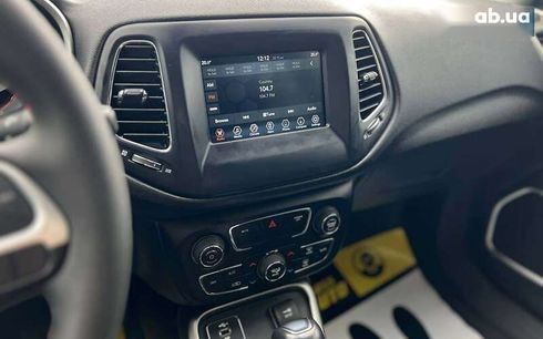 Jeep Compass 2020 - фото 18