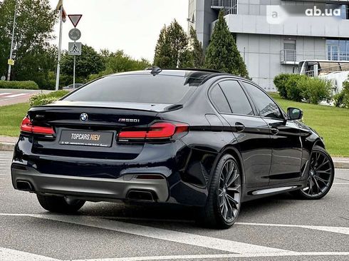 BMW 5 серия 2018 - фото 21