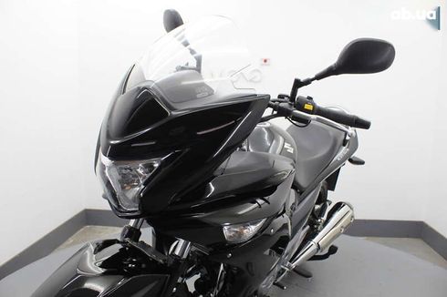 Suzuki GSR 2016 - фото 10