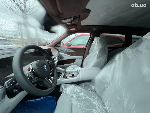 BMW XM 2023 - фото 38