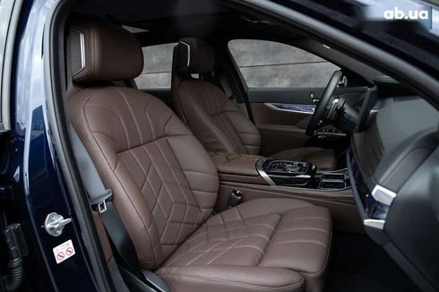 BMW 7 серия 2023 - фото 25