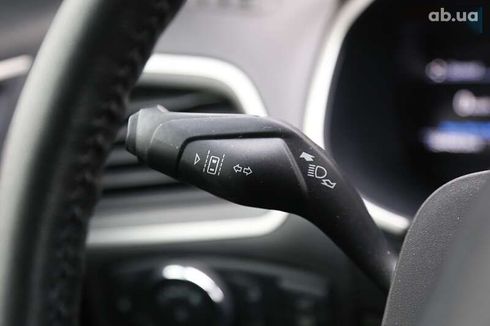 Ford Edge 2018 - фото 22